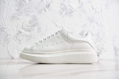 Alexander McQueen All White - AvaSneaker