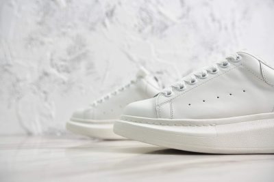 Alexander McQueen All White - AvaSneaker