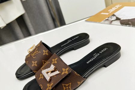 LV Women Slipper