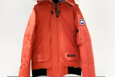 Canada Goose Down Jacket Red