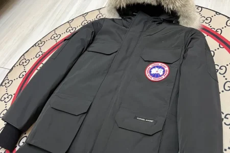 Canada Goose Down Jacket Black Beige