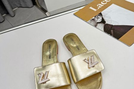 LV Women Slipper