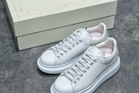 Alexander McQueen Sneaker