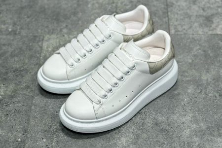 Alexander McQueen Sneaker