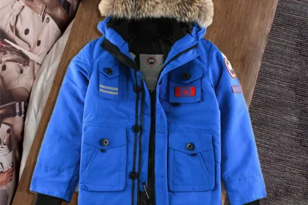 Canada Goose Down Jacket Blue Beige