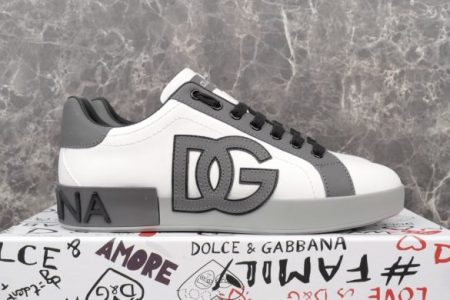 DG Sneakers