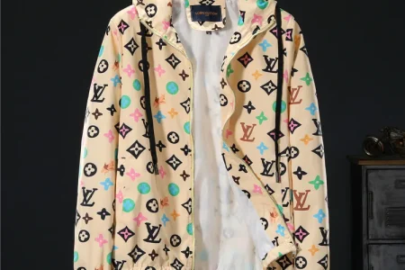 LV Jacket Gold And Black