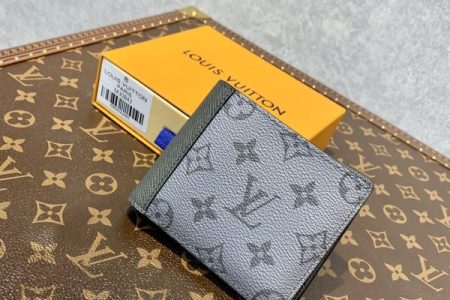 LV Wallet