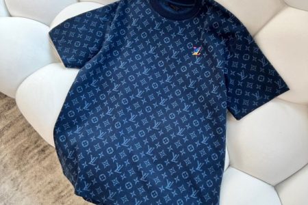 LV T-Shirt