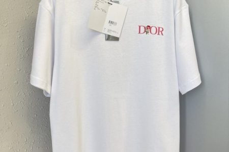 Dior T-Shirt