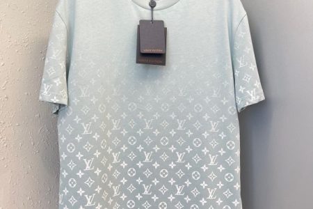 LV T-Shirt