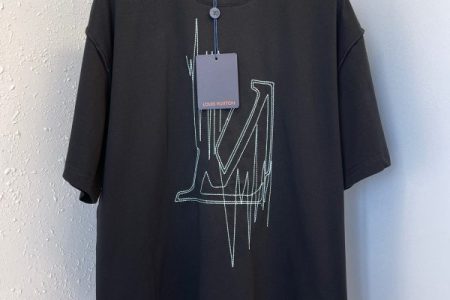 LV T-Shirt