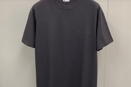 Dior T-Shirt