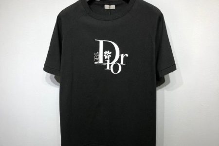 Dior T-Shirt