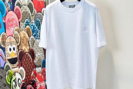 Dior T-Shirt