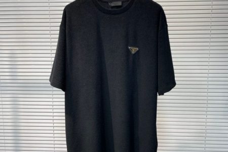 Prada T-Shirt