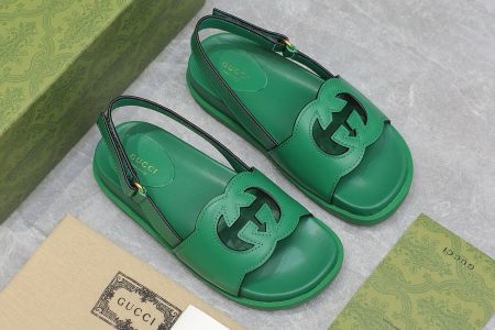 Sandal