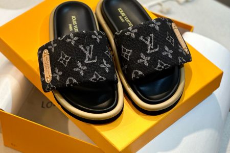 LV Slipper