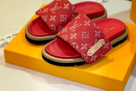 LV Slipper