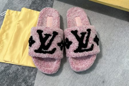 LV Slipper